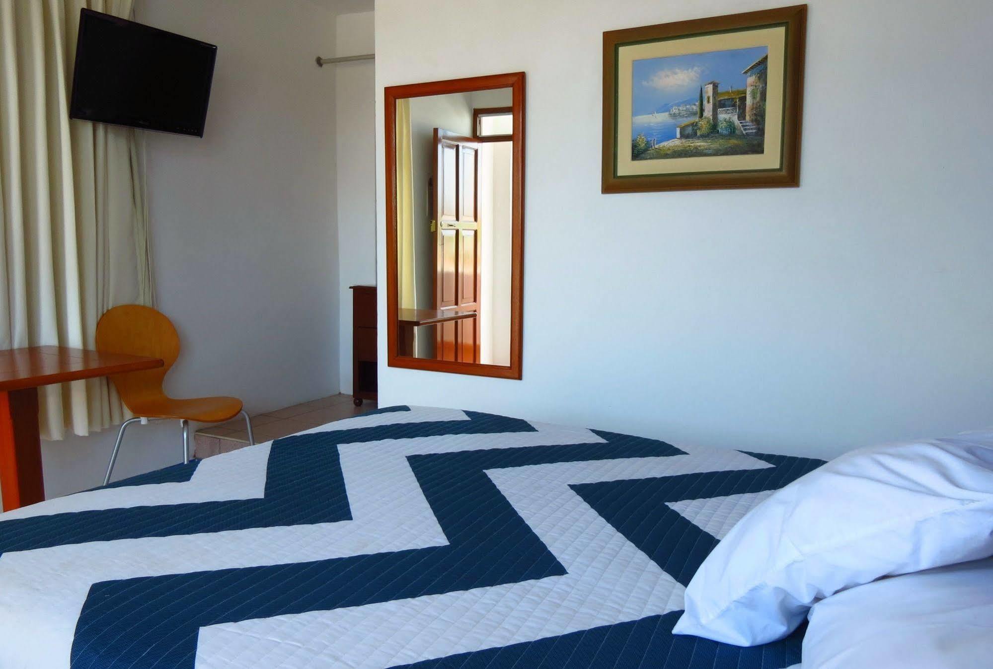 Hotel Bracamonte Huanchaco Eksteriør bilde